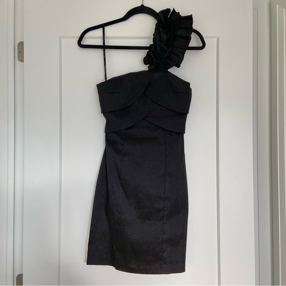 Black Mini Dress with Ruffled Shoulder - Picture 1 of 6